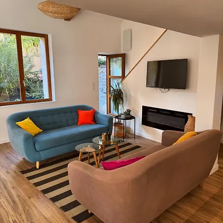 Maison Charme Centre 度假居 *