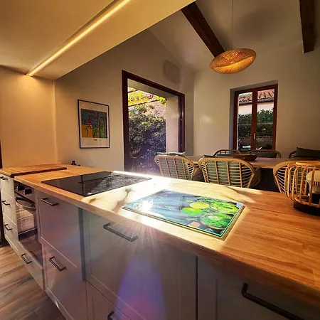 Maison Charme Centre Hébergement de vacances *